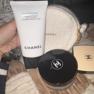 CHANEL La Mousse Cleansing Cream - White & Black Packaging